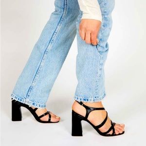 Intentionally Blank - Naples Heel